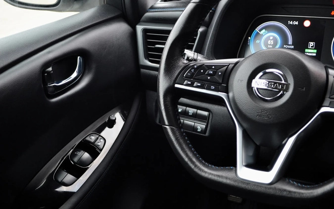 Nissan Leaf cena 62900 przebieg: 37800, rok produkcji 2018 z Gdańsk małe 781